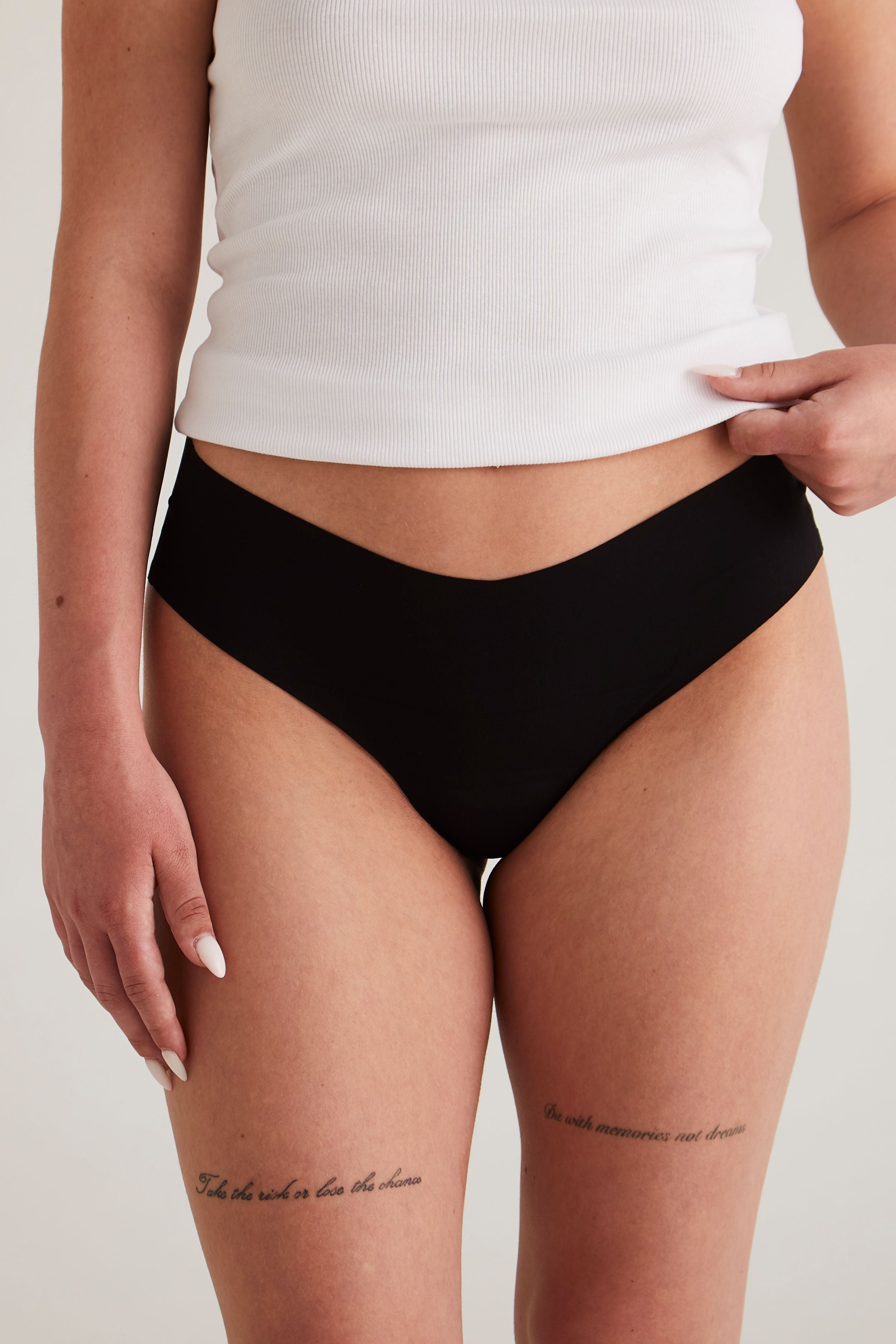NoShow Thong Mid - Sort